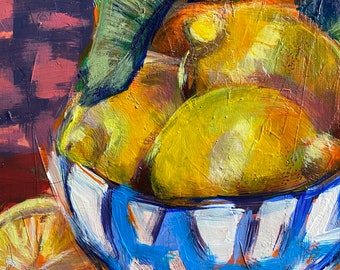 ボウルに描かれた折衷的なレモンの絵画 - 現代地中海アート