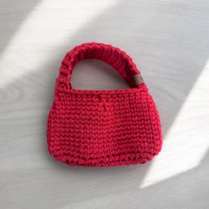 Gehäkelte Handtasche