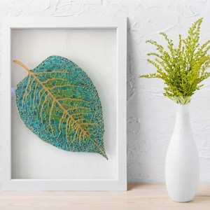 Wall decor, glass painting, mosaic skeleton leaf, stained glass, intricate, eye-catching, unique, made to order, vibrant, home decor, gift,