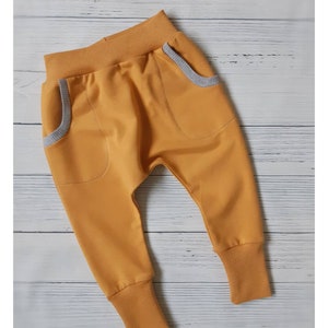 Senf Haremshose für Kinder, Baby Harem Stil Jogginghose, Senf Farbe, Gelb Farbe, Unisex Haremshose
