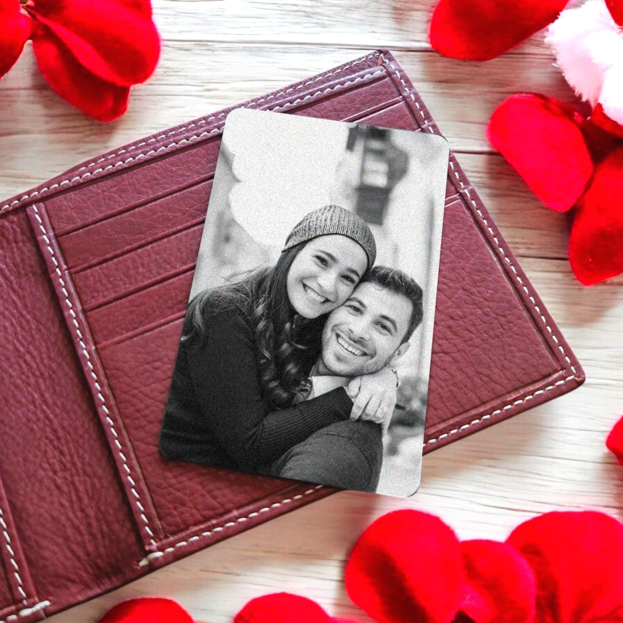 Minimalist Engraved Metal Wallet - Slim, RFID Blocking? (Check Details) - View #8