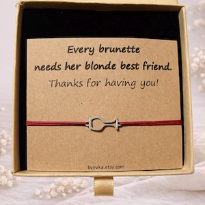 Silber Weinglas Schnur oder Makramee Armband mit einer personalisierten Geschenkkarte