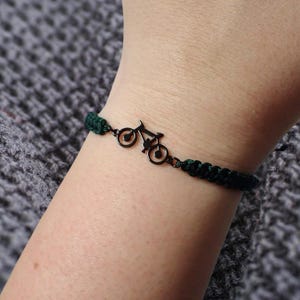 BRACELET DE VÉLO NOIR | vélo | 18 couleurs | carte cadeau personnalisée | chaîne de vélo | cyclisme | bracelet résistant à l'eau