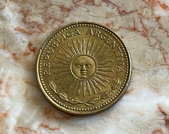 アルゼンチン・ペソ硬貨チャーム：5月の太陽、ジュエリー制作（1974