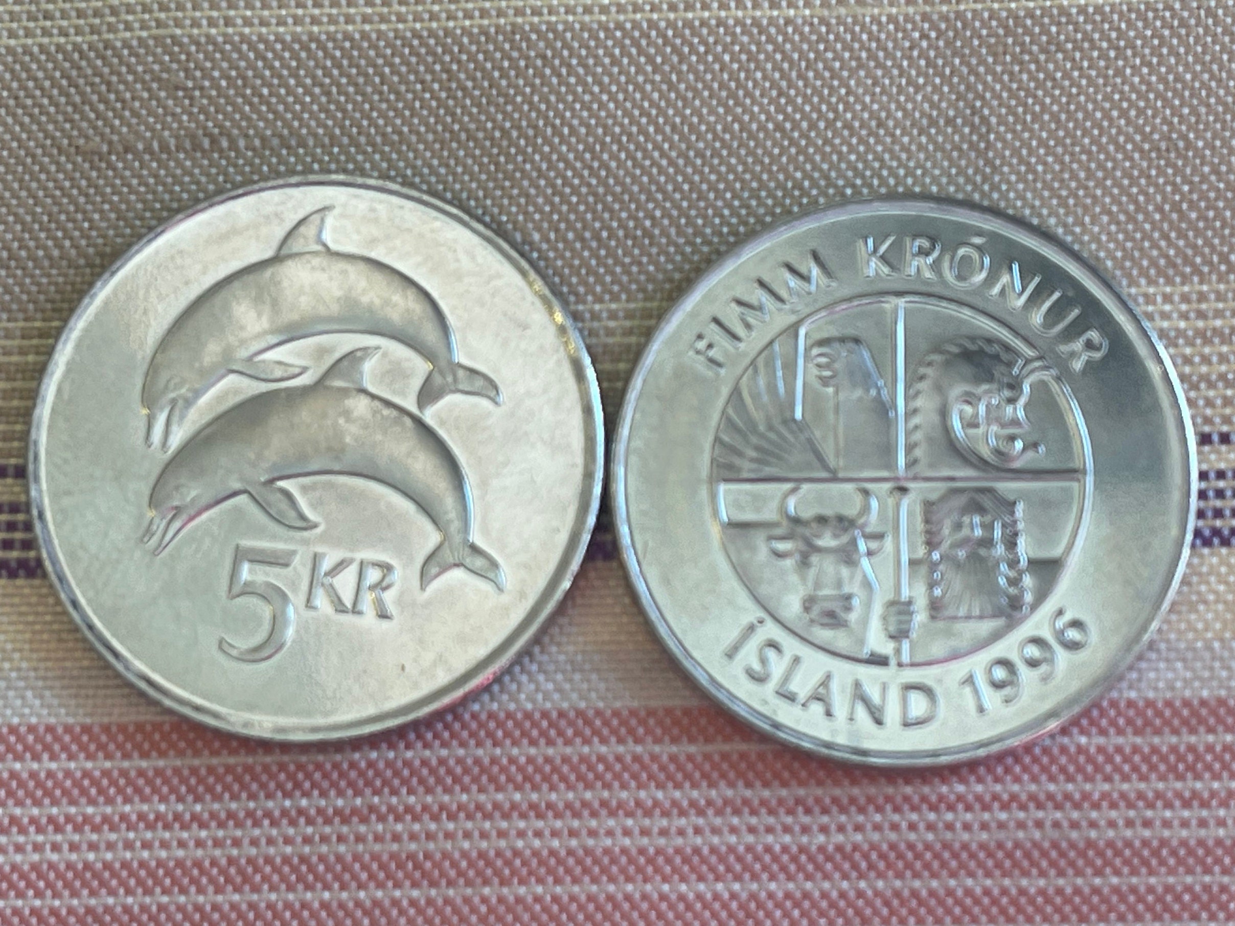 2 匹のイルカ 5 クローネ アイスランド 本物のコイン ジュエリーや工芸品作りに - Etsy 日本