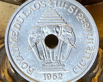 ラオス 20セント硬貨：アイラーヴァタ三頭象、1952年（コインの穴