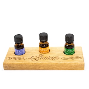 Essential Oil Holder, Natural Oak for 3 Bottles, Essential Oil Display, Essential Oil Storage, Aromatherapy Display, Personalized Ornament
