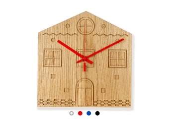 Orologio da parete in legno di quercia: pregiata decorazione in legno