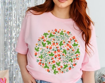 Strawberry Shirt Strawberry Tshirt Cottagecore Shirt Fruit Shirt Strawberry Graphic Tee Strawberry T Shirt Botanical Clothes