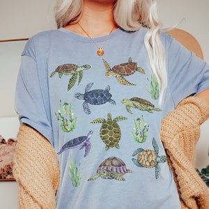 Sea Turtle Shirt Sea Turtle Gifts Turtle Lover Gift Marine Biology Shirt Ocean Animal Shirt Marine Life Shirt Ocean Animals Animal Lover