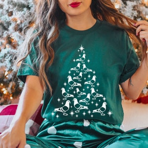 Pigeon Christmas Shirt Pigeon Gifts Pigeon Lover Gift Bird Shirt Bird Lover Shirt Bird Lover Gift Bird Nerd Shirt Birdwatching Shirt