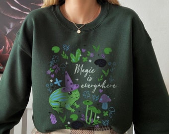 Wizard Frog Sweater Cute Frog Crewneck Kawaii Cottagecore Clothing Witchy Gifts Goblincore Sweatshirt Witchy Stuff Aesthetic Clothes