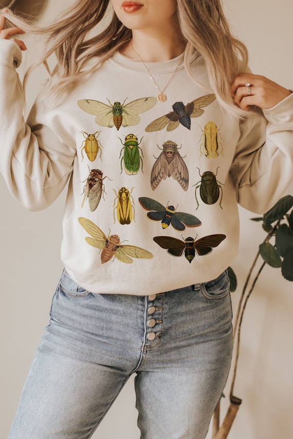 Cicada Sweatshirt Entomology Crewneck Goblincore Sweater Insect Shirt Bug Shirt Dark Academia Shirt Forestcore Shirt Cottagecore Sweater