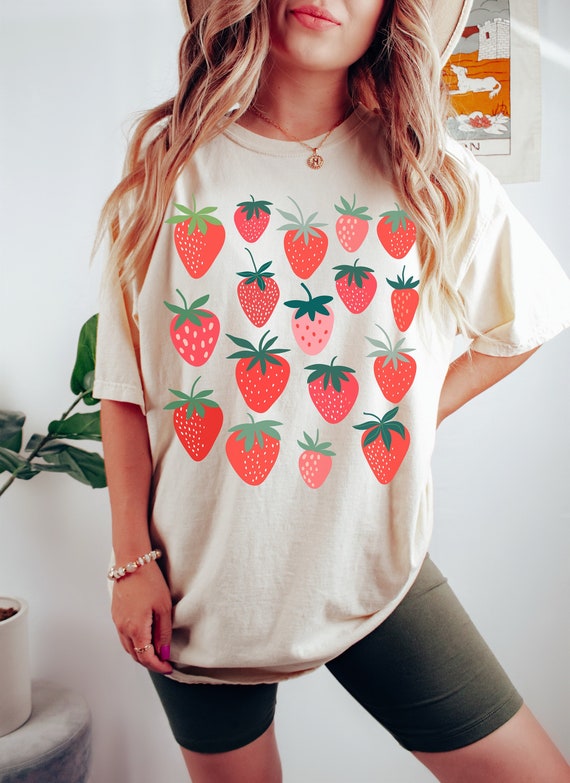 Comfort Colors Strawberry Shirt Cottagecore Clothing Boho Clothing Kawaii Fruit Shirt Botanical Shirt Aesthetic Clothes Cottage Core Shirt