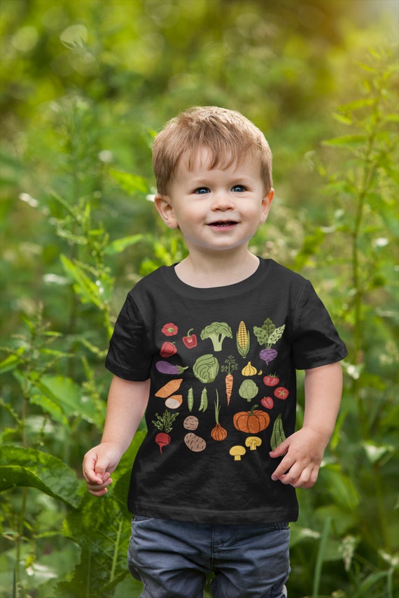 Binshre Women's Radish Print T-Shirt – Cute Vegetable Graphic Tee, Casual Short Sleeve Top For Farmers & Garden Lovers