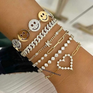 Pulseira Emoji Smiley fofa, pulseira de ouro 14K, pulseira de coração de haste aberta, pulseira de diamante com conjunto multipavimentado, pulseira de primeira letra do seu nome