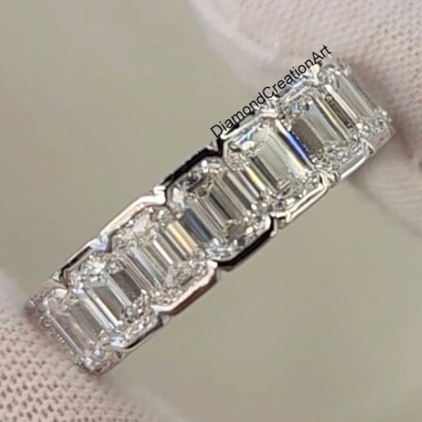 Alliance en moissanite incolore taille émeraude 5 x 4 mm, anneau d'anniversaire en argent argentium 935, anneau en moissanite éternité