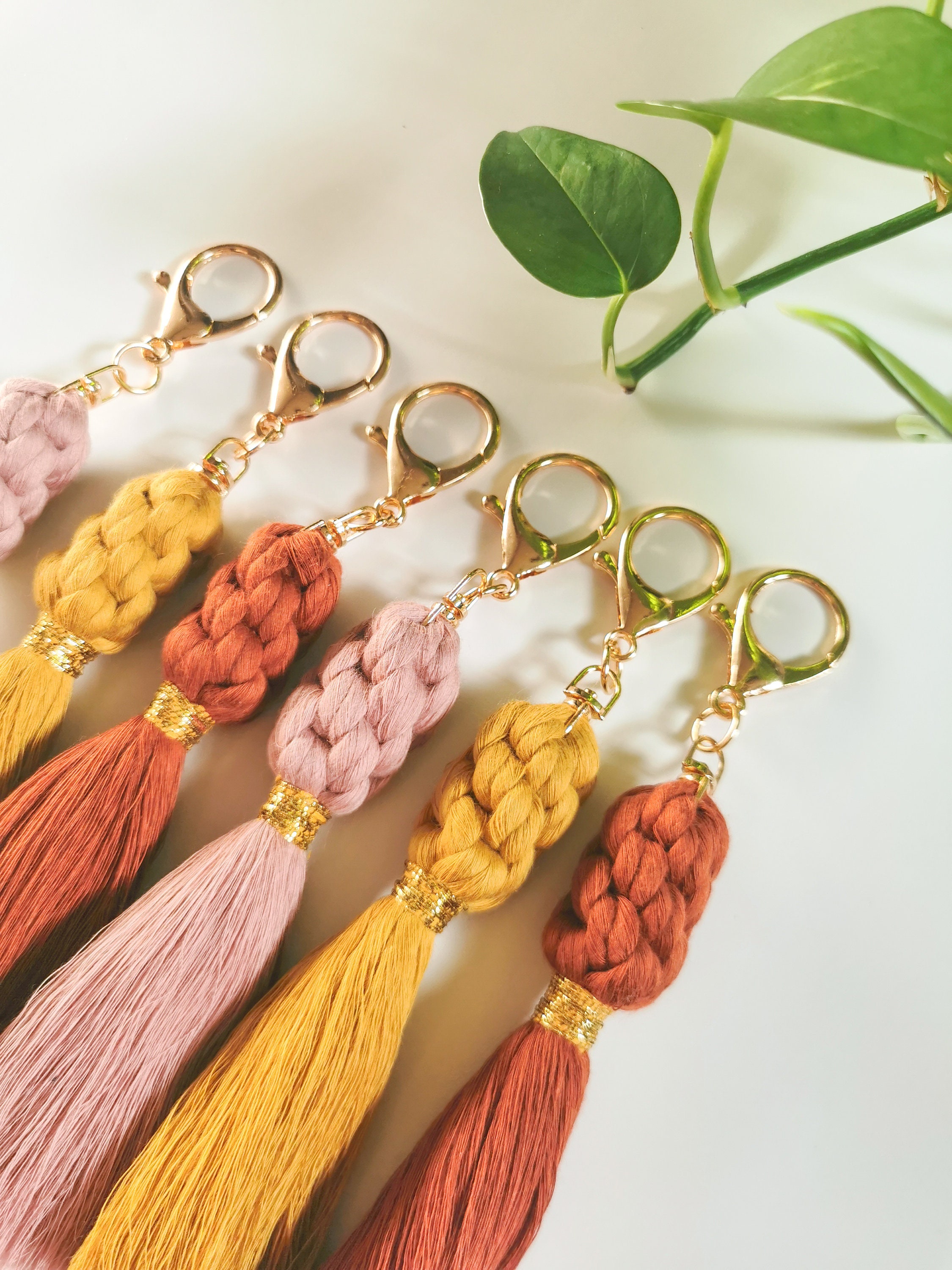 Macrame Tassel Keychain – Knot & Home