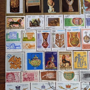 Art, pottery and utensils lot no. 137