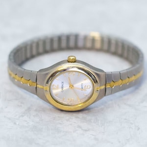7 inch, Vintage Watch, Silver Tone Watch, Gold Tone Watch, Branded Watch, Unisex Watch, Timex Watch - CC1