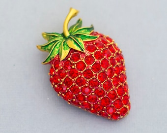 Bright strawberry vintage brooch made by Revere (C7)