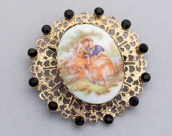 Broche Artisanale Ovale Bombée En Bois - Style Vintage - Occasion, Déjà Portée