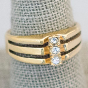 Size 7 3/4, Multi Stone Ring, Gold Ring, Elegant Ring, Avon Ring, Avon Jewelry, Vintage Ring, Statement Ring, Medieval Ring, Gift For Her