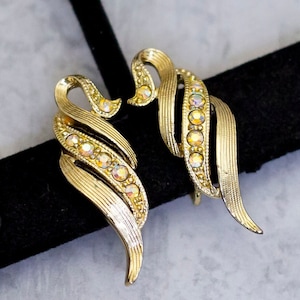 Vintage Royalty Serpent Rhinestones Clip On Earrings - CK1