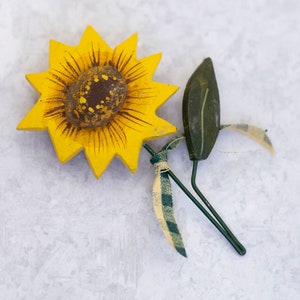 Vintage Brooch, Art Nouveau Brooch, Sunflower Brooch, Floral Garden Brooch, Fashion Brooch, Unique Brooch, Wooden Brooch - CJ1