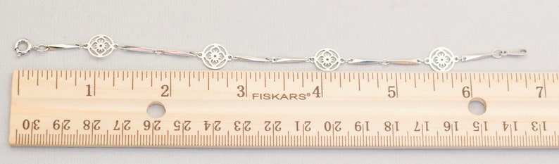 Avon Bracelet Elegant Bracelet Bracelet Femme Vintage Bracelet Flower Bracelet Silver Bracelet CL1 Floral Bracelet 7 Inch
