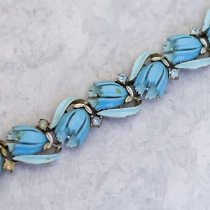 6 1/2 inch, Vintage Blue Floral Petal Beads Bracelet by Lisner - C13