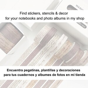 Puede incluir: Una colecci&oacute;n de rollos de cinta washi decorativa en varios tonos de marr&oacute;n y crema, con escritura de guion. La imagen incluye texto que dice: "Encuentra pegatinas, plantillas y decoraciones para tus cuadernos y albumes de fotos en mi tienda."