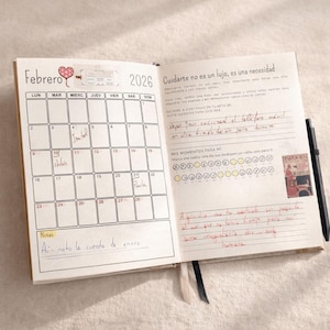 Agenda A5 sin fecha en español, agenda ecológica hecha a mano, diario para registrar el estado de ánimo, agenda para empezar en cualquier momento. Regalo ideal. imagen 1