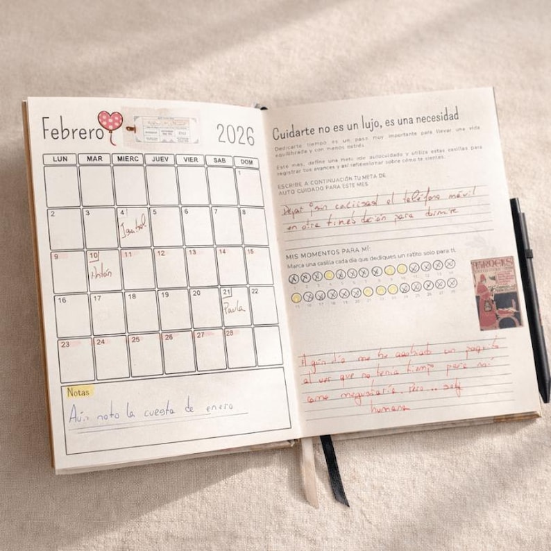 Agenda A5 sin fecha en español, agenda ecológica hecha a mano, diario para registrar el estado de ánimo, agenda para empezar en cualquier momento. Regalo ideal. imagen 1