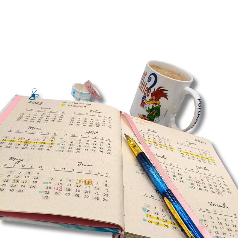 Perpetual Weekly Planner Handmade by Sonrisas de Ratona in A Coruña, Galicia, Spain