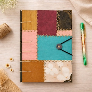 Quaderno patchwork con copertina rigida A5, diario in tessuto fatto a mano con chiusura a bottone, diario di scrittura con materiali riciclati