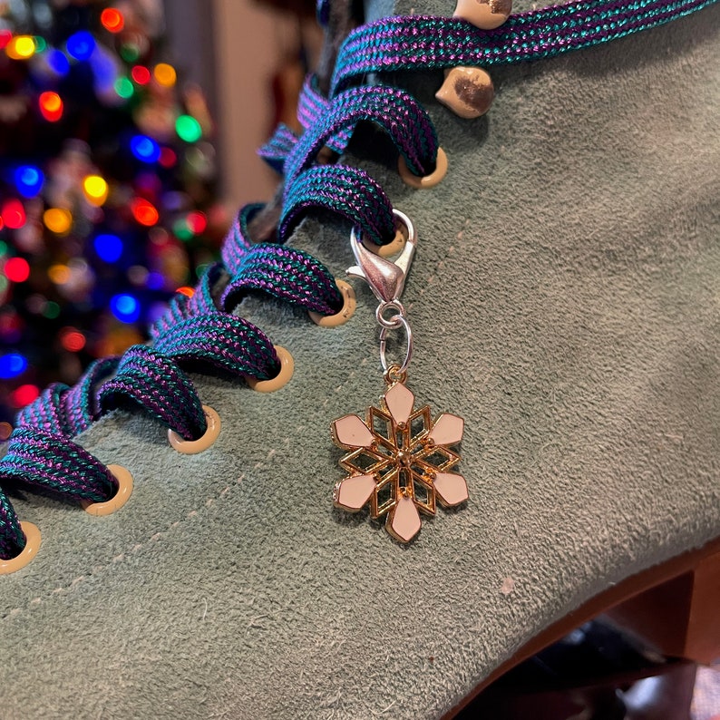 Special Snowflake Roller Skate Lace Charm Accessory