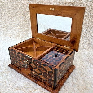 Luxe verrouillable en bois de ronce de thuya, boîte à bijoux en bois avec clé, cadeau pour couples de Noël, anniversaire, bijoux de mariage, boîte décorative