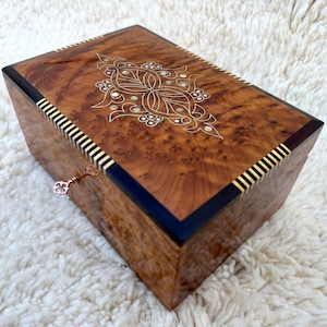 Fabulous Wooden Jewelry Box 9x6in,Thuya Wood Box Handmade ,Large Jewelry Box,Jewelry Organizer Box,Lockable Box Gift ,Jewelry Storage Box