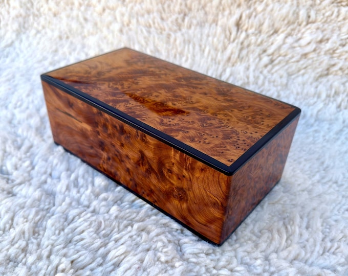 Large handmade wooden jewelry box made of thuya burl wood 10x6in