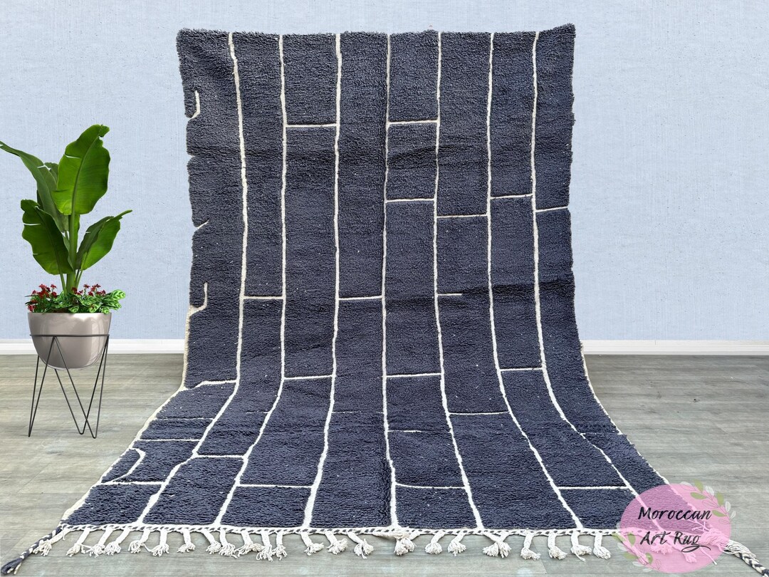 Moroccan Handmade Gray Wool Rug 6' x 9' main image 0