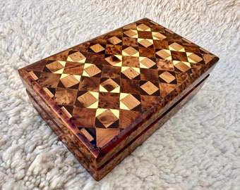 Jewelry Box Wood Burl , Handmade Small Jewelry Box 8x5in ,Decorative Storage Box For Women, Handmade Solid Thuya wood Burl jewellry Box