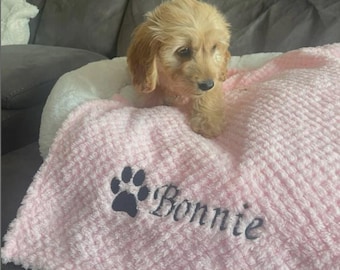 Manta suave tipo gofre para mascotas, personalizada y bordada, con diseño de perro, gato, cachorro o gatito.