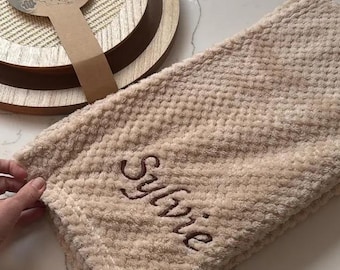 Regalo para cachorro recién nacido: manta bordada personalizada, regalo para una mascota.