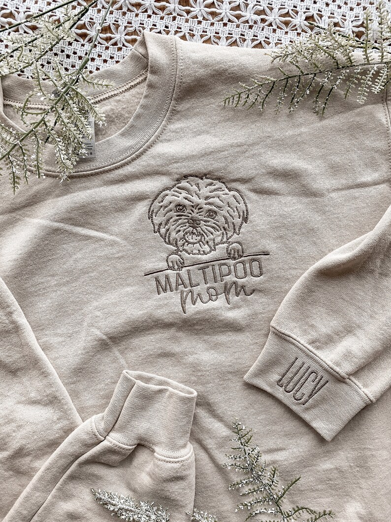 Dog Sheet Crewneck main image 1