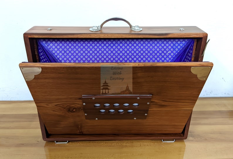 Divinewithdestiny Shruti Box, Pure Teak W/O FOOT PEDAL and Foam Bag