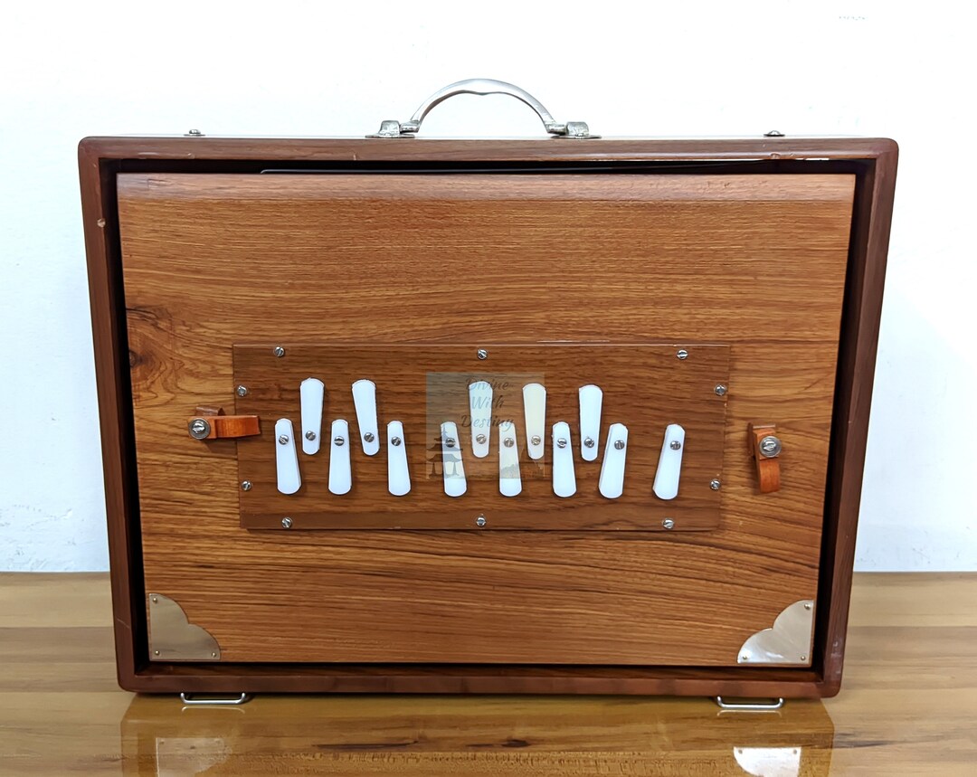 Divinewithdestiny Shruti Box, Pure Teak W/O FOOT PEDAL and Foam Bag