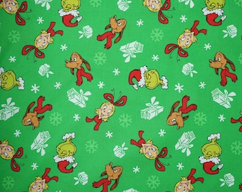 Grinch Gifts Head Toss on Green, Dr Seuss How the Grinch Stole Christmas Licensed Robert Kaufman Quilting Cotton Fabric, Green Grinch Fabric