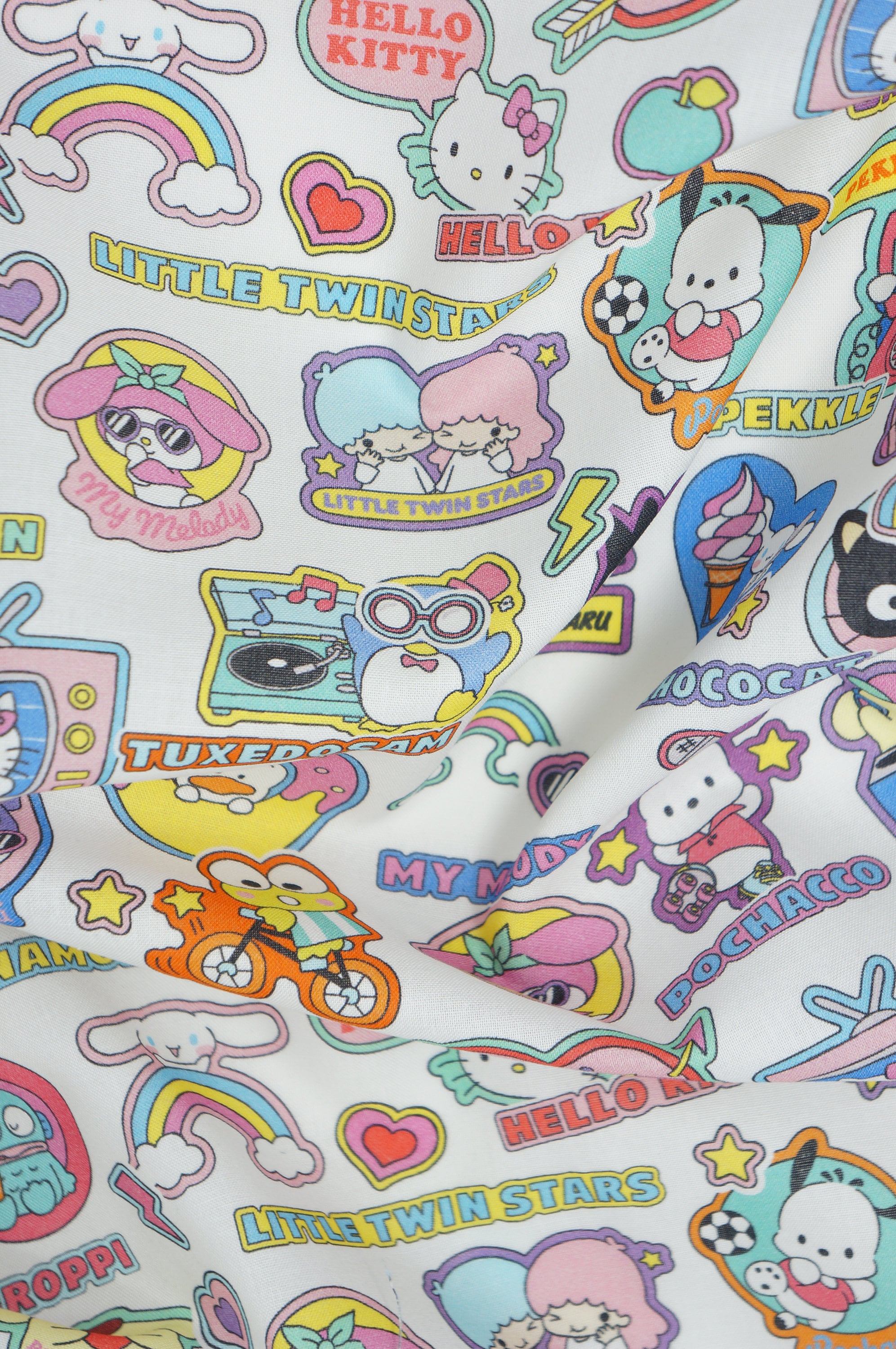 Hello Kitty FRIENDS Sanrio Cotton Fabric Half Yard 