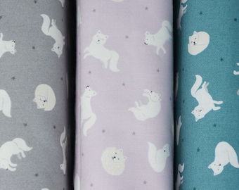 Pearlized Tossed Arctic Fox in Gray, Light Purple and Teal by Lewis and Irene Small Things Polar Animals Collection Quilting Cotton Fabric